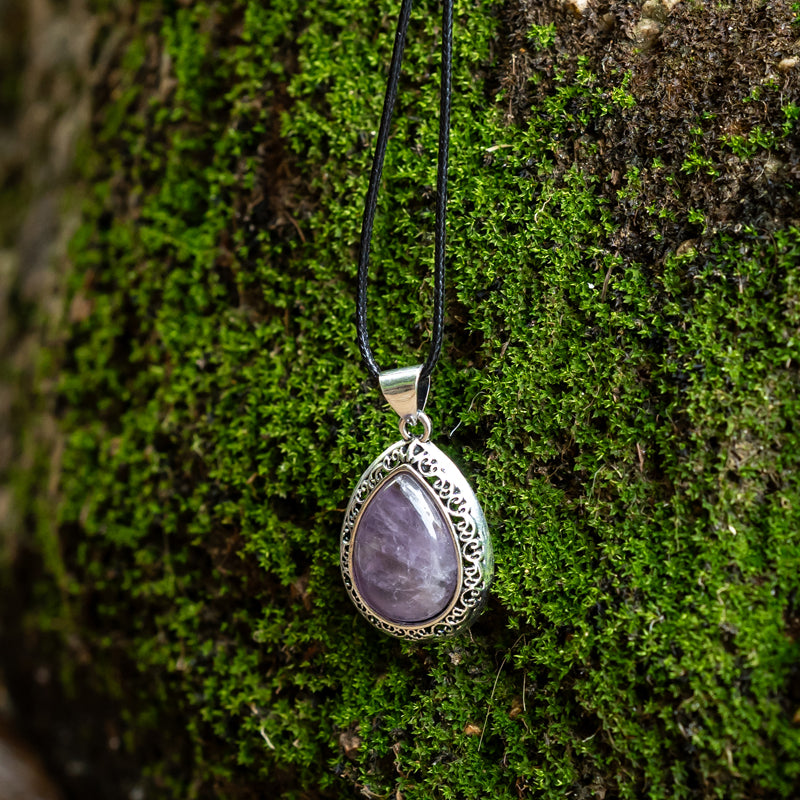 "Crystals of Destiny: Gemstone Necklaces for Harmony, Healing, and Horoscope"