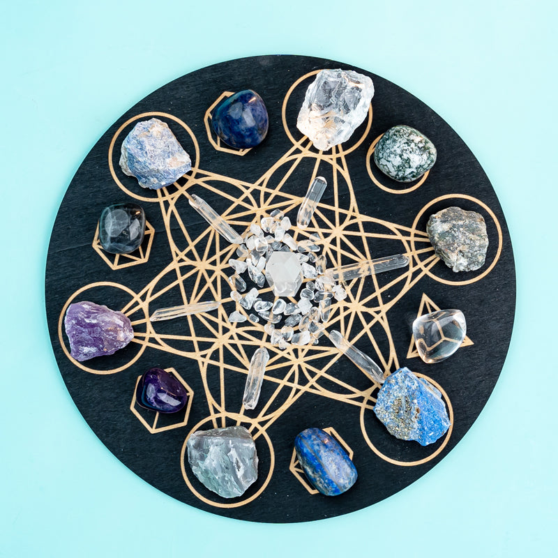 Aquarius' Crystal Compass: Navigating Innovation and Inner Harmony