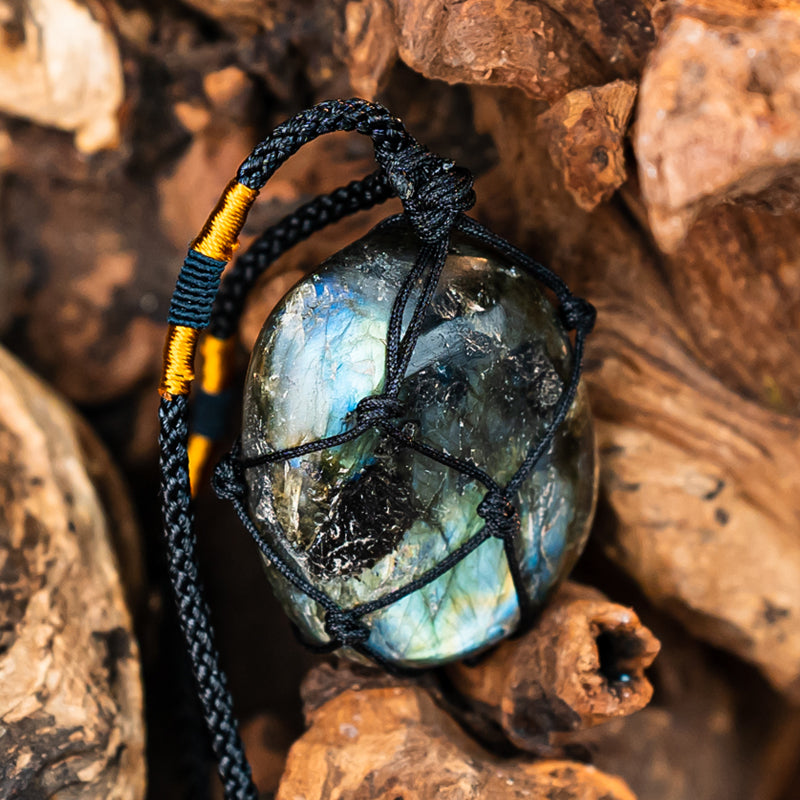 "Embrace Your Inner Strength: Labradorite Pendant"