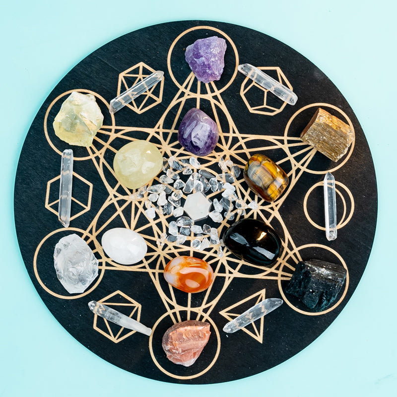 Prosperity Pulse: A Crystal Grid Kit for Amplifying Luck and Vitality