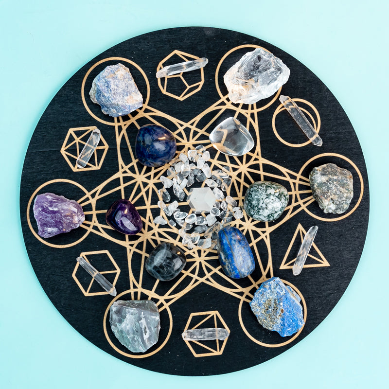 Aquarius' Crystal Compass: Navigating Innovation and Inner Harmony