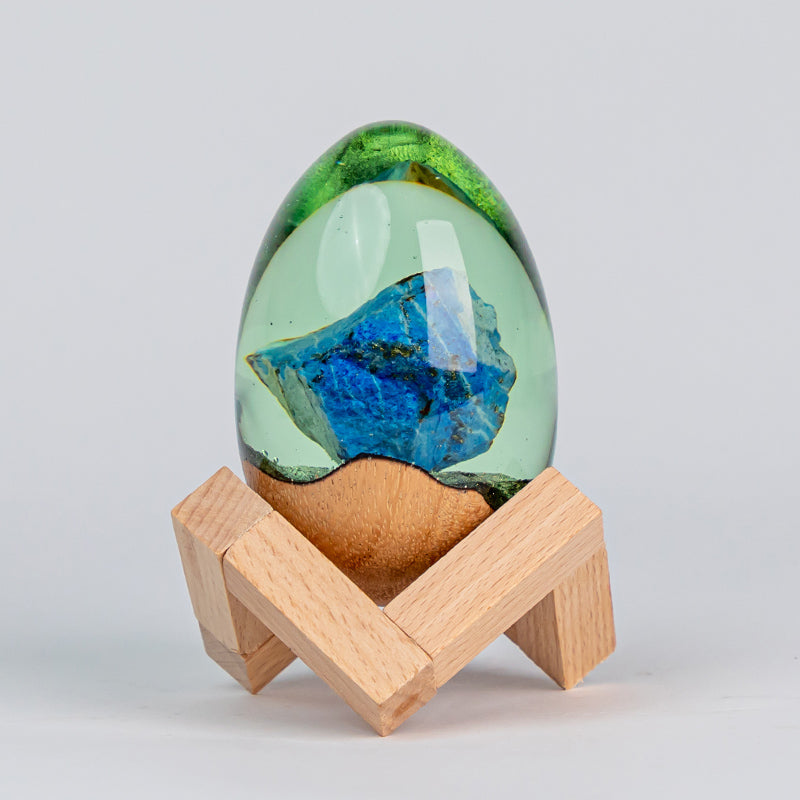 Lapis Lazuli Resin Egg Décor - The Radiant Wisdom of Cosmic Rebirth