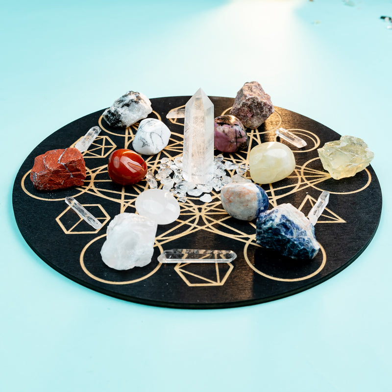 Cancerian Serenity: A Crystal Grid Kit for Emotional Balance and Protection