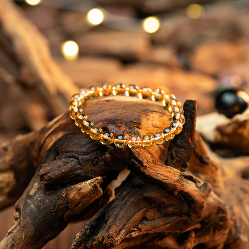 "Golden Radiance: Unleashing the Power of a Citrine Bracelet"