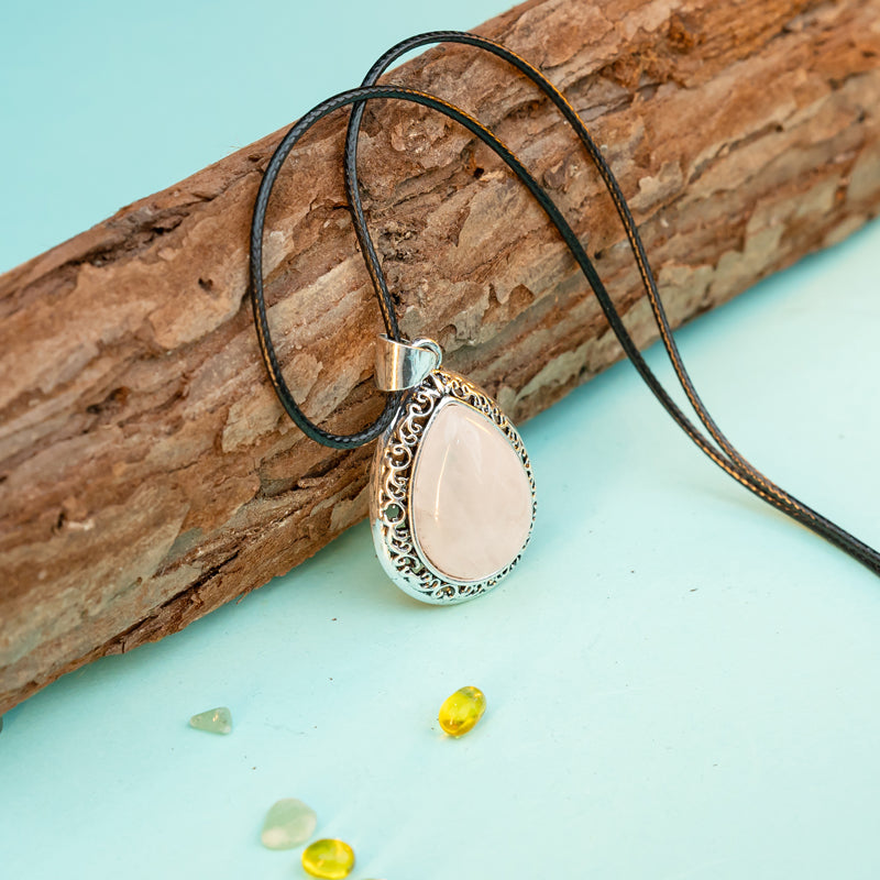 "Crystals of Destiny: Gemstone Necklaces for Harmony, Healing, and Horoscope"