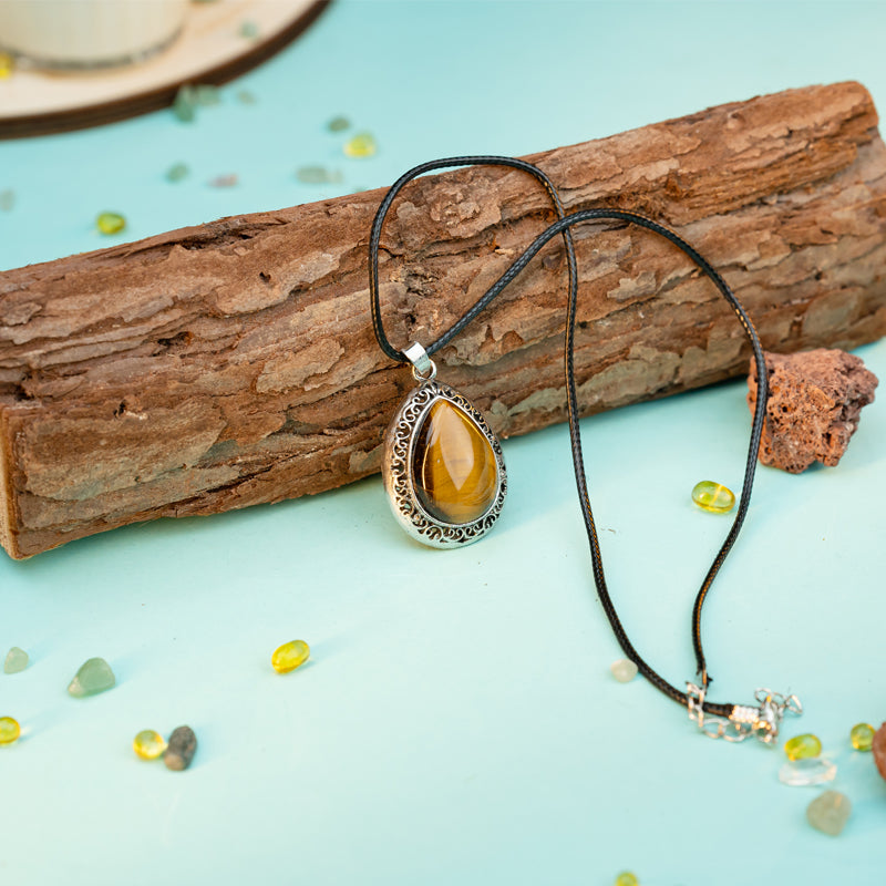 "Crystals of Destiny: Gemstone Necklaces for Harmony, Healing, and Horoscope"