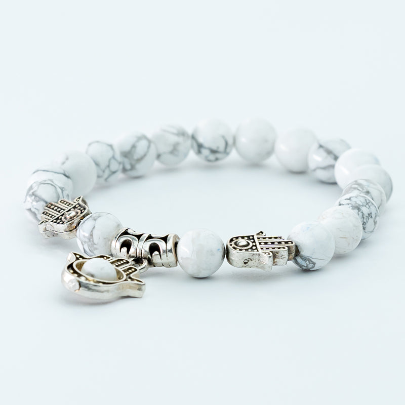 "White Turquoise Bracelet: Symbol of Calmness and Balance"