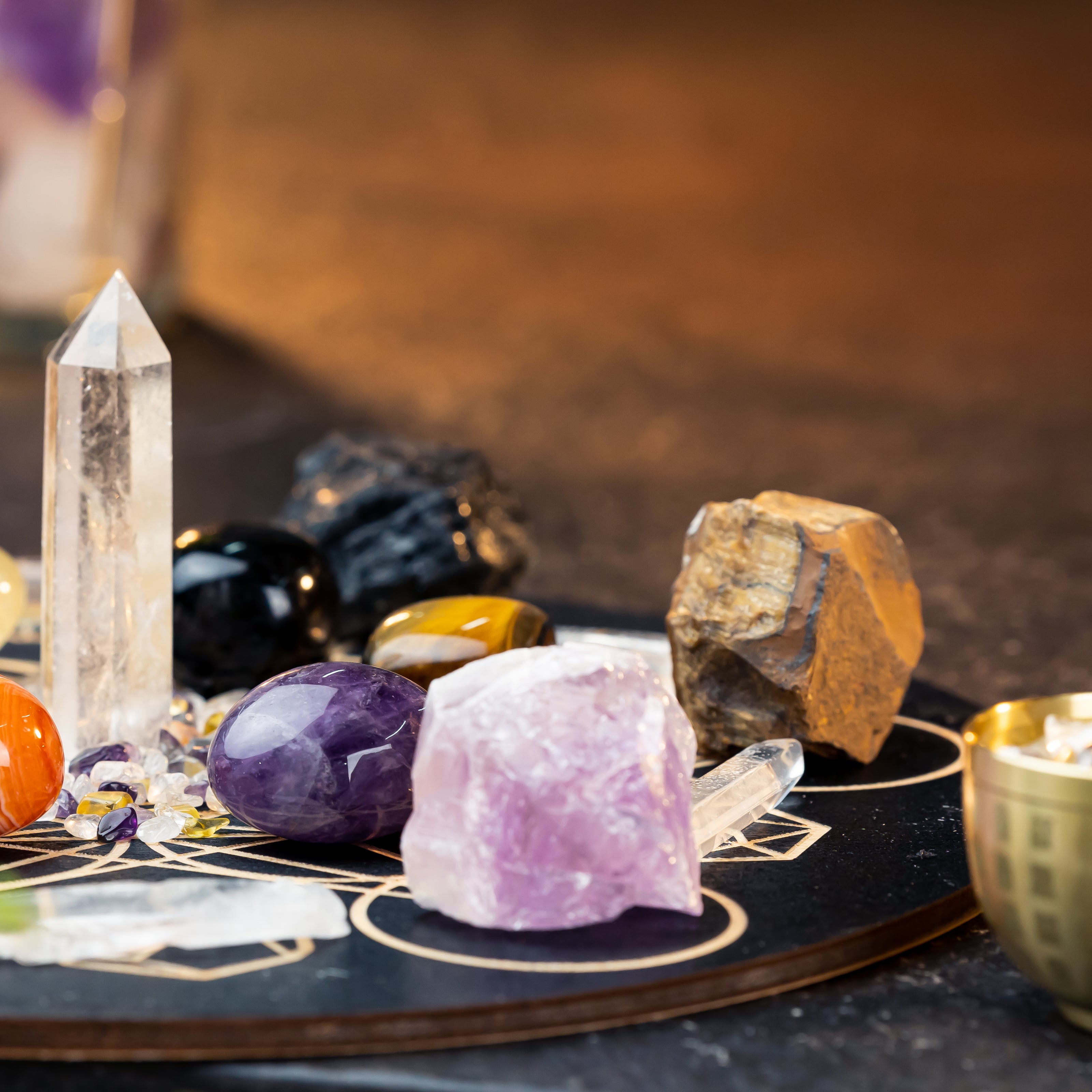 Prosperity Pulse: A Crystal Grid Kit for Amplifying Luck and Vitality