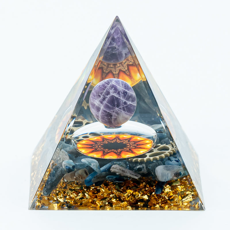 "Harmonizing Tranquility: The Resin Amethyst Pyramid Car Ornament"