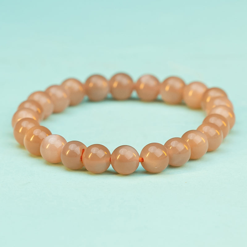 "Radiant Glow: The Invigorating Sparkle of a Sunstone Bracelet"