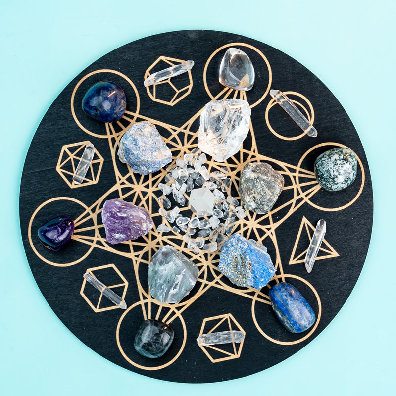 Aquarius' Crystal Compass: Navigating Innovation and Inner Harmony