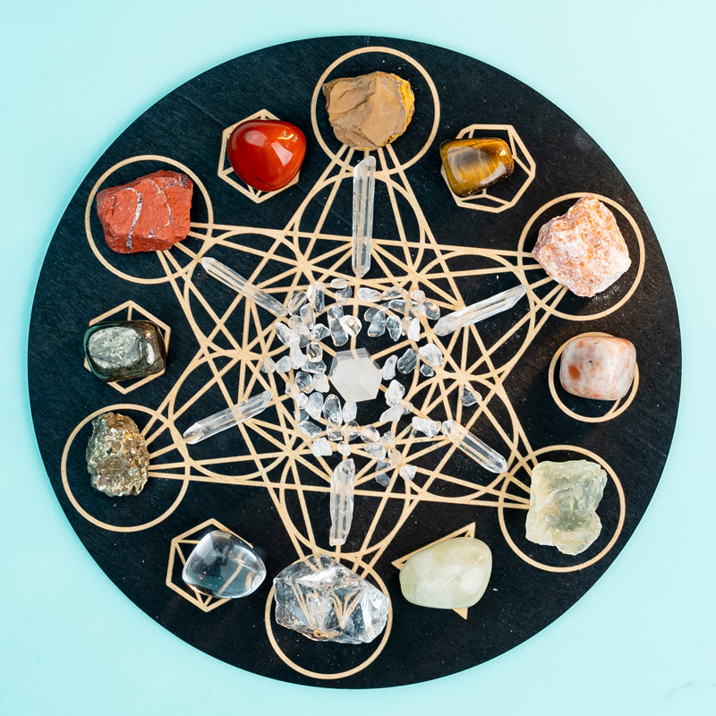 Empowering Leo: A Guide to Enhancing Leadership and Creativity with a Custom Crystal Grid Kit