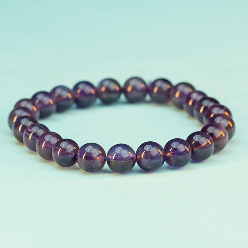 "Harmonizing Energies: The Serenity of Amethyst Bracelets"