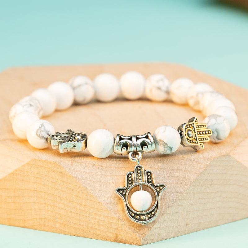 "White Turquoise Bracelet: Symbol of Calmness and Balance"