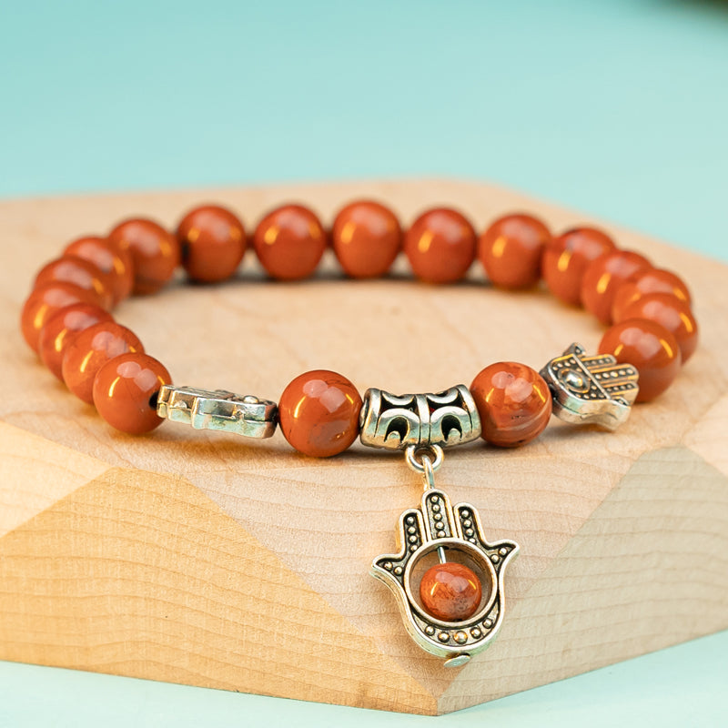 "Red Jade Bracelet: Passion, Vitality, and Zodiac Alignment"